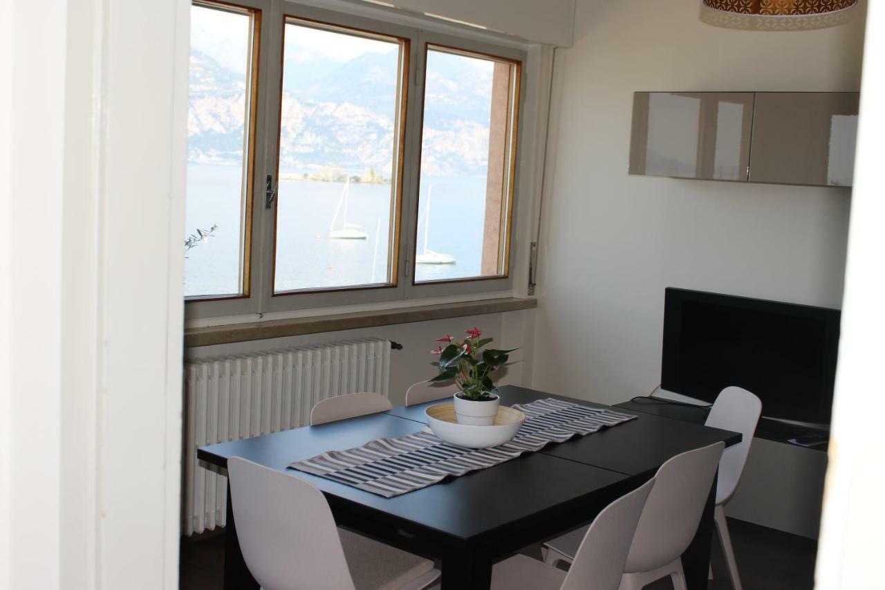 Casa Ines Fronte Lago Aparthotel Brenzone sul Garda Kültér fotó