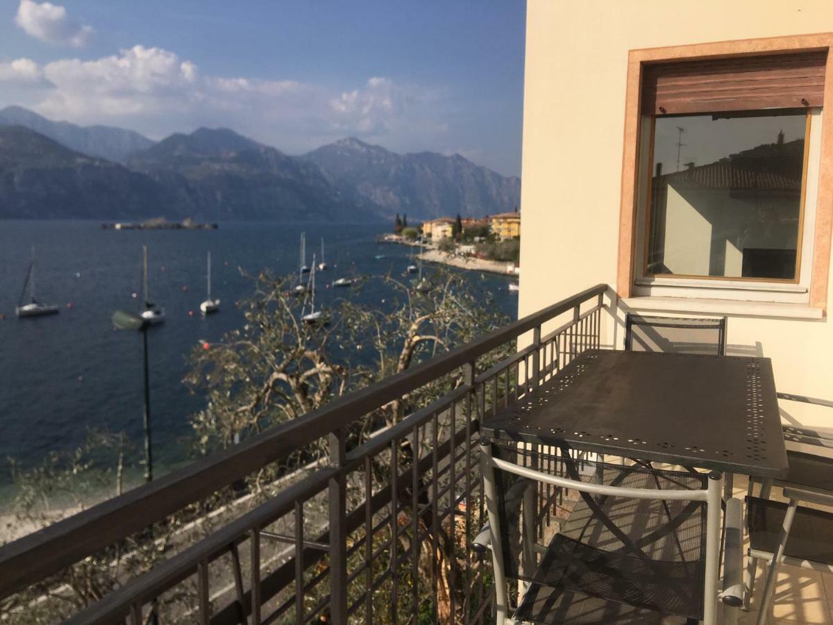 Casa Ines Fronte Lago Aparthotel Brenzone sul Garda Kültér fotó